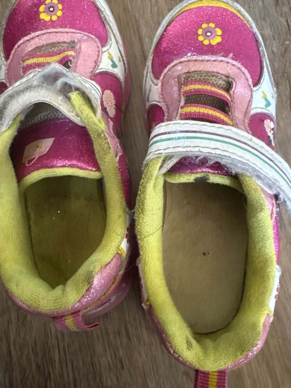 Vintage Disney Doc McStuffins Toddler Girls Athletic Sneakers - Picture 5 of 5
